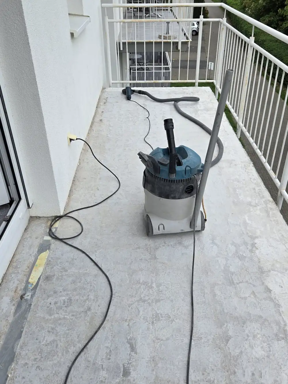 Untergrundvorbereitung auf dem Balkon